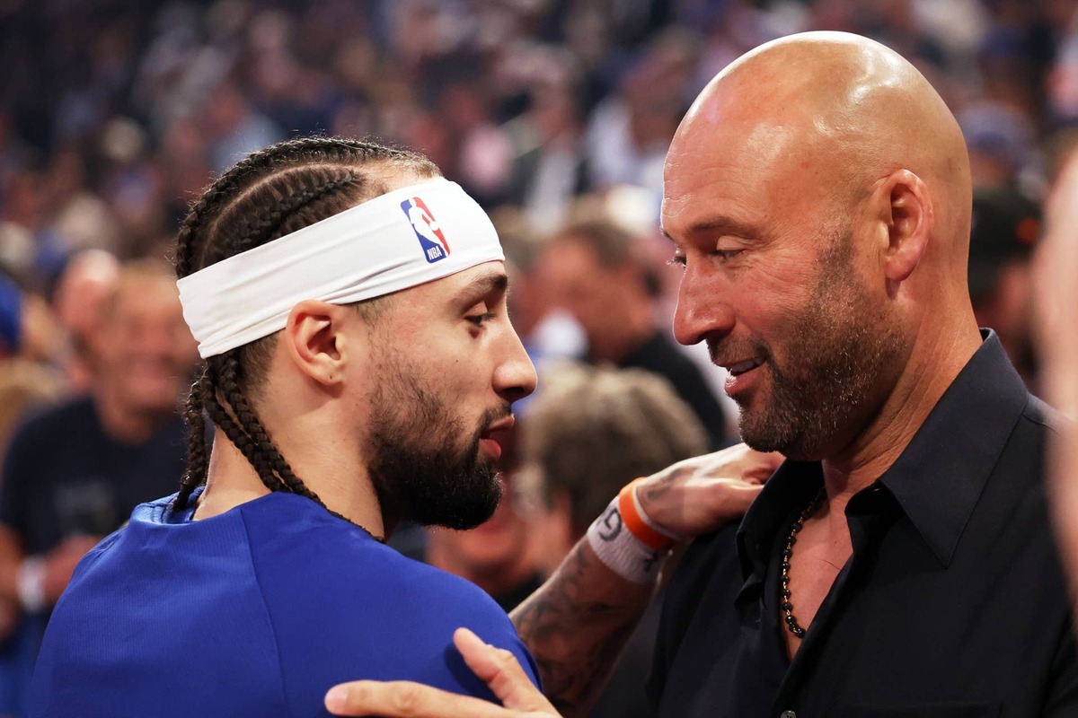  Jun 8, 2026; New York, New York, USA; New York Knicks guard Jose Alvarado (5) talks with former professional baseball player Derek Jeter after game three of the 2026 NBA Finals against the San Antonio Spurs at Madison Square Garden. Mandatory Credit: Geoff Burke-Imagn Images 