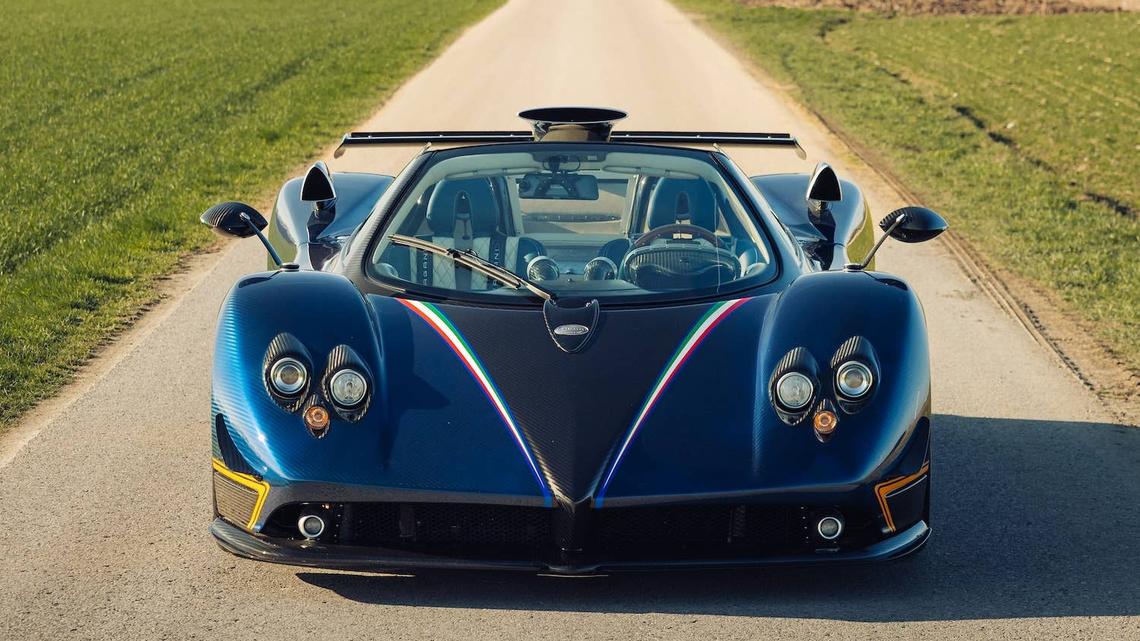 One-Off Pagani Zonda 760 Unica Roadster Heads to the World's Most Exclusive Car Show 