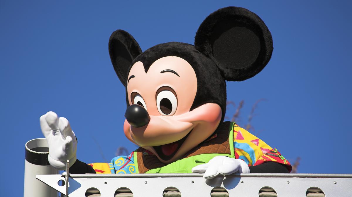 Mickey Mouse, Mickey?s Jammin Jungle Parade, Animal Kingdom, Disney World, Orlando, Florida, USA