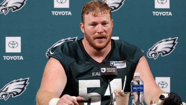 Ravens acquire Pro Bowl C Cam Jurgens from Eagles 