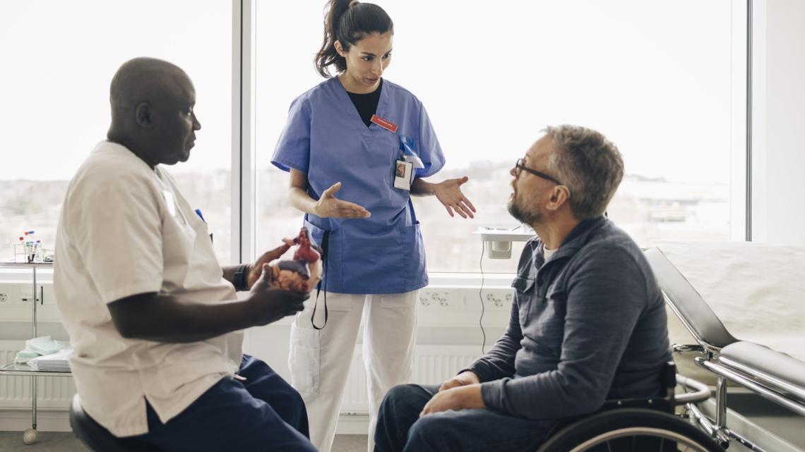 These 4 Heart Disease Symptoms Are Often Dismissed as ‘Aging' or ‘Stress' 