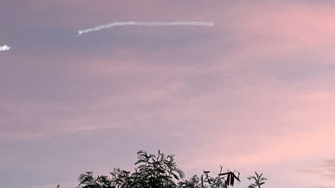 SpaceX rocket launch in Florida. What time does the Falcon 9 lift off? 