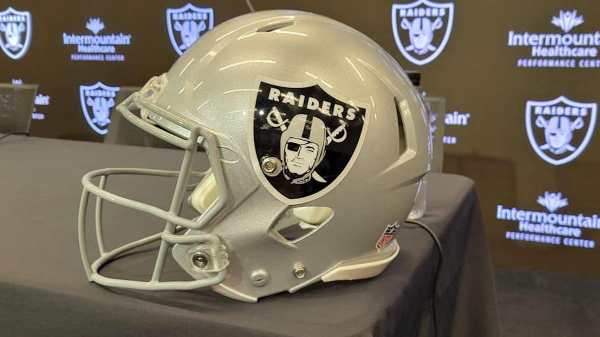  Las Vegas Raiders Iconic Helmet | Dexter Ernest Wayne Carpenter, Sports Illustrated 