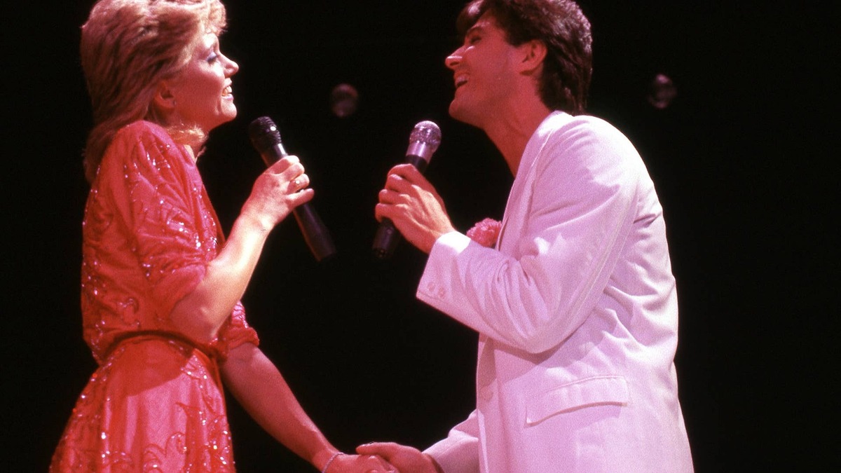 '60s Rock Legend, Who Was Olivia Newton-John's Duet Partner, Turns 80