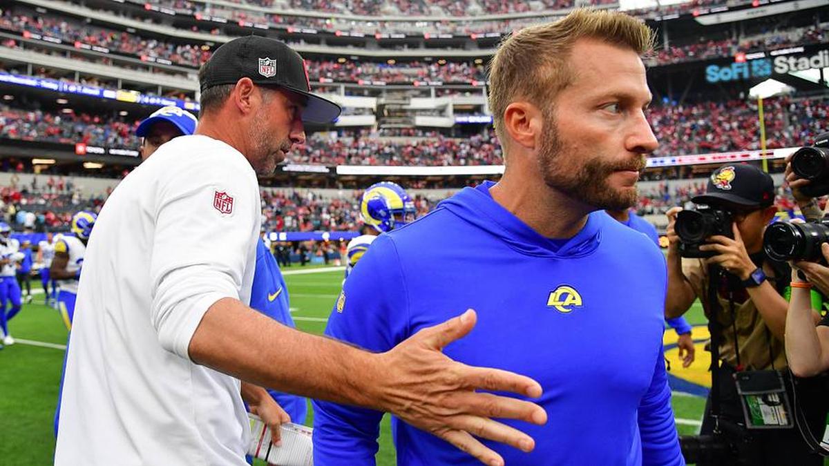  Sep 17, 2023; Inglewood, California, USA; San Francisco 49ers head coach Kyle Shanahan meets with Los Angeles Rams head coach Sean McVay following the victory at SoFi Stadium. Mandatory Credit: Gary A. Vasquez-Imagn Images | Gary A. Vasquez-Imagn Images 