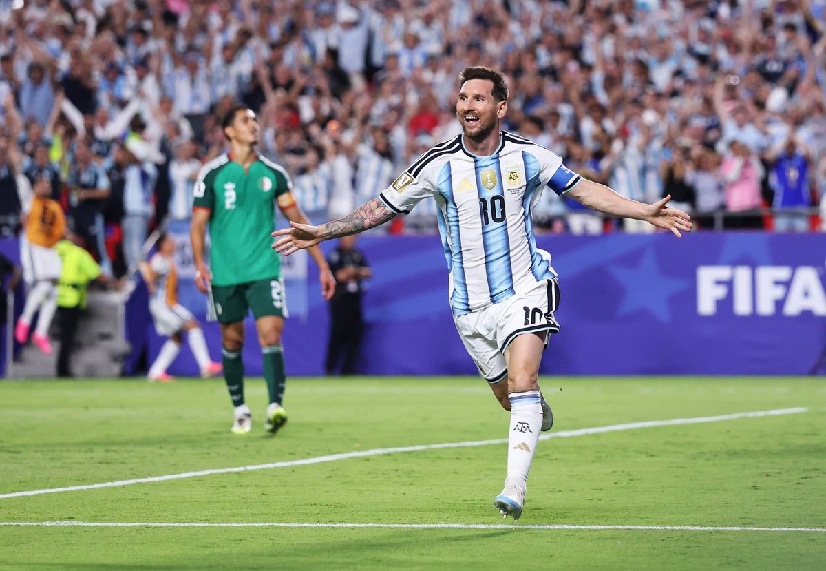 Lionel Messi celebrates scoring his team's second goal during the FIFA World Cup 2026 Group J match between Argentina and Algeria. Photo by Michael Steele/Getty Images