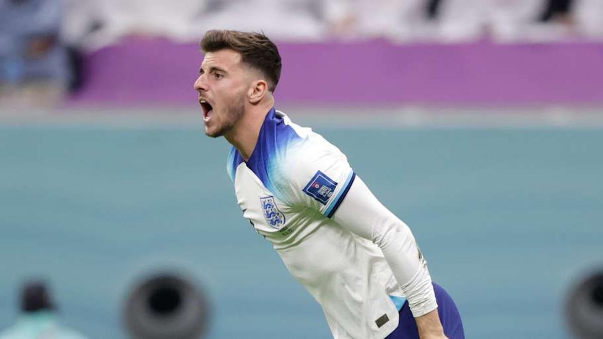  Mason Mount is fighting for his England future. | David S. Bustamante/Soccrates/Getty Images 