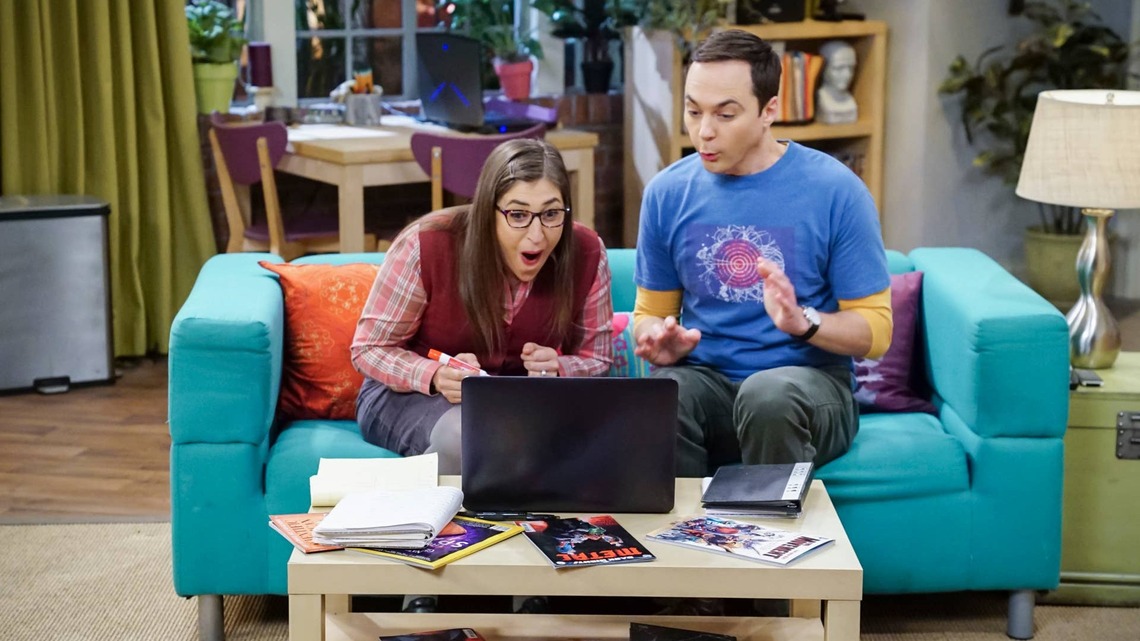 'Big Bang Theory' Star Mayim Bialik Reveals Why This Iconic Amy & Sheldon Moment Was Stressful 