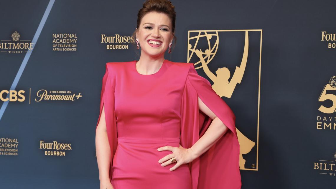 Kelly Clarkson's Biggest Revelations About Winning 'American Idol' 