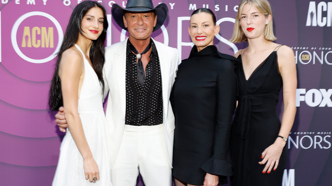 Tim McGraw Celebrates Daughter Maggie's 28th Birthday With Rare Photo 