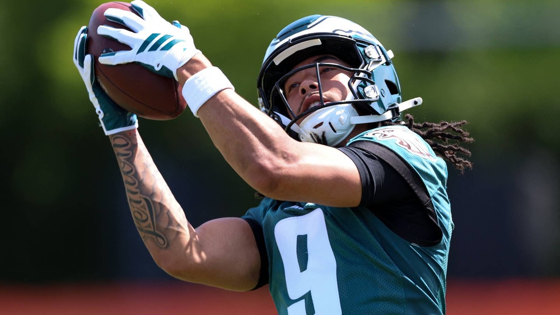 Makai Lemon Named Dark Horse Candidate to do Something No Eagles Player Has Before 