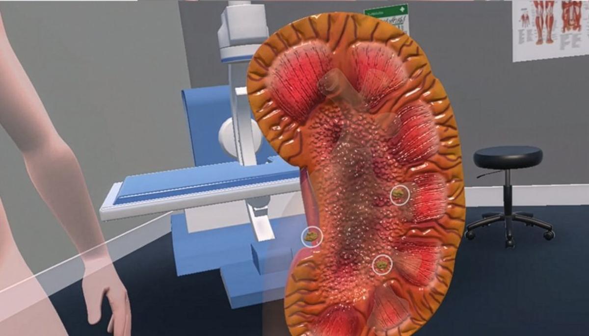  A new study suggests that virtual reality could reduce anxiety for patients before medical procedures. (Phoebe Reynolds Surgassists via SWNS) 