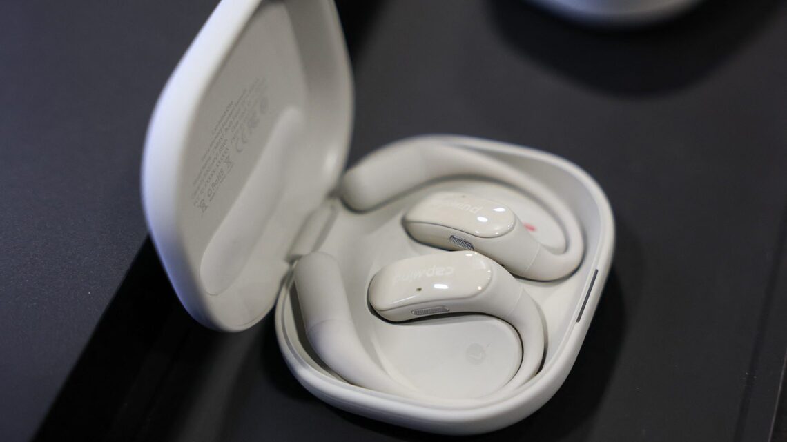 Noise-Blocking Earbuds That Track Your Rest: What Experts Actually Say 