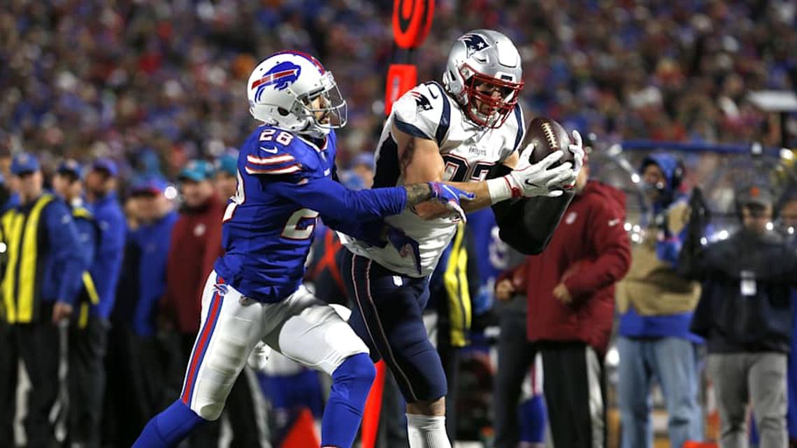  Oct 29, 2018; Orchard Park, NY, USA; New England Patriots tight end Rob Gronkowski (87) makes a catch while being defended by Buffalo Bills defensive back Phillip Gaines (28) during the second half at New Era Field. Mandatory Credit: Timothy T. Ludwig-Imagn Images | Timothy T. Ludwig-Imagn Images 