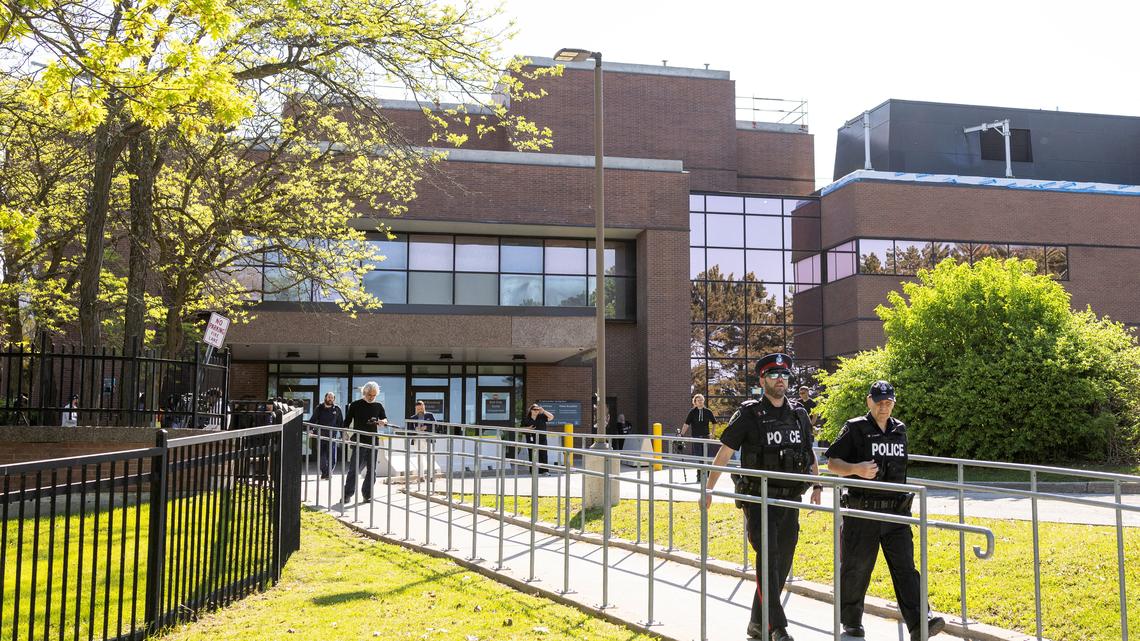 Canadian who sold lethal chemical online pleads guilty to aiding suicides, avoids murder trial 