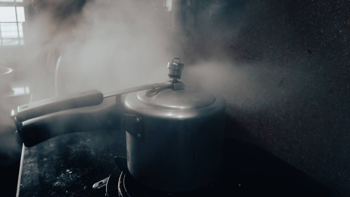 393,000 Pressure Cookers Linked to Serious Burns, but Company Refuses to Recall Them 