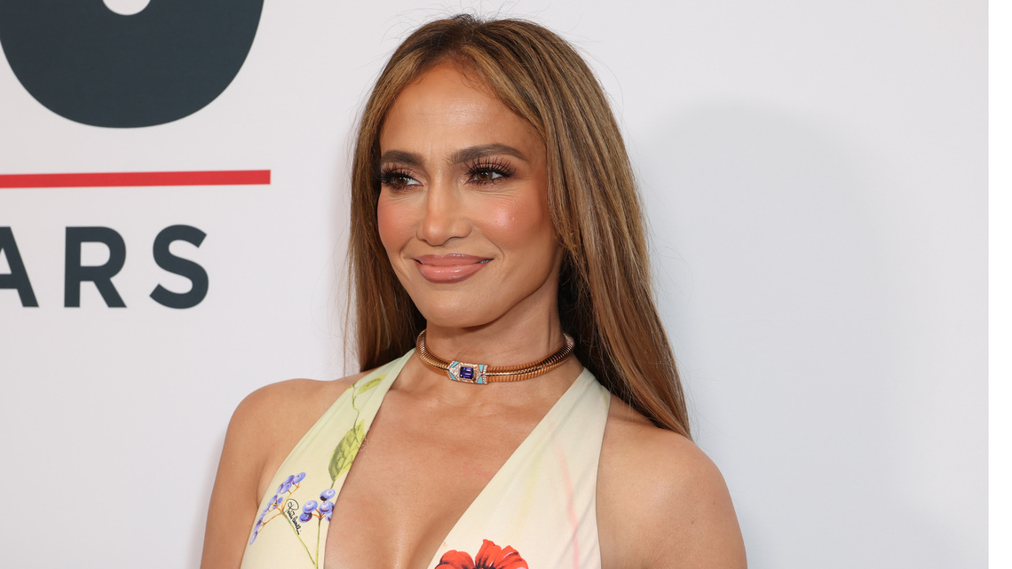 Jennifer Lopez's Gingham Dress Is Still Trending - Shop the $40 Version 