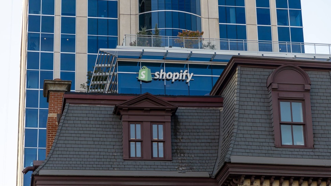 Shopify's strong sales growth faces rising AI costs and margin pressure 