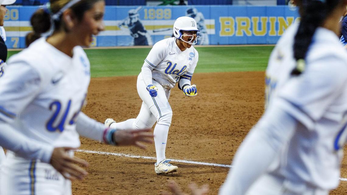 UCLA softball bats catch fire, Bruins roll to super regional win over UCF 