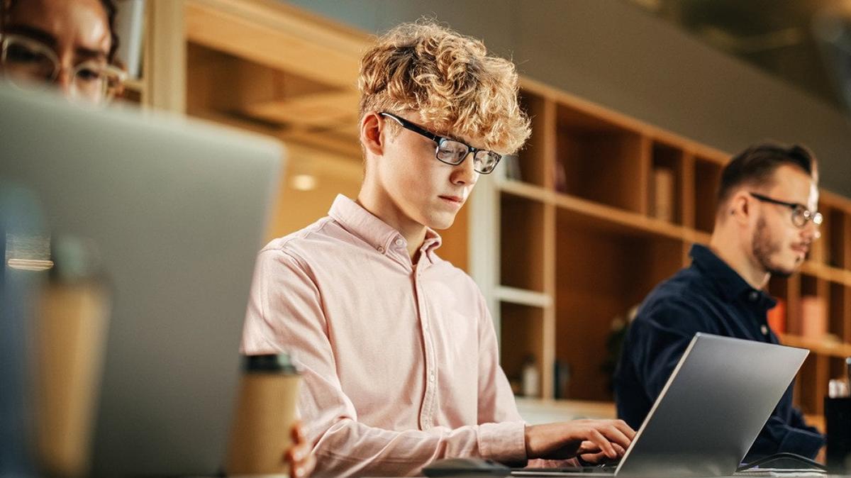Efforts to block AI regulation risk harming kids, argues Laura Marquez-Garrett.