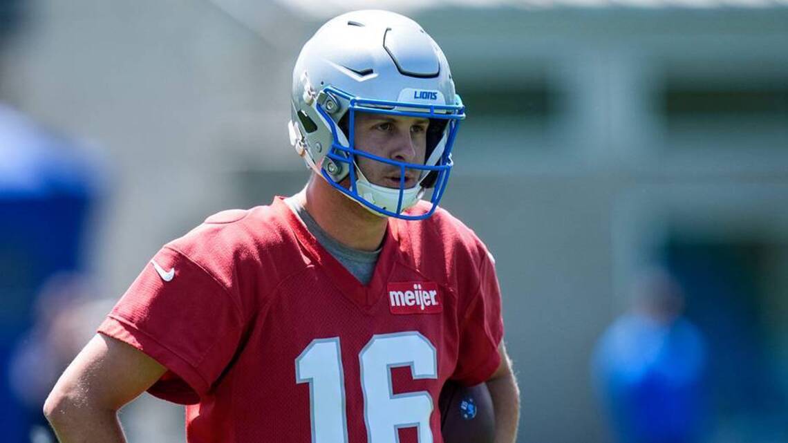 NFL Analyst Is Still Questioning Detroit Lions QB Jared Goff 