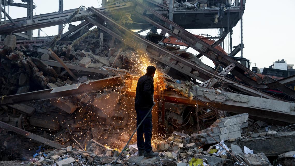 Rubio says 'hardest hits are yet to come' as Trump predicts weeks of war