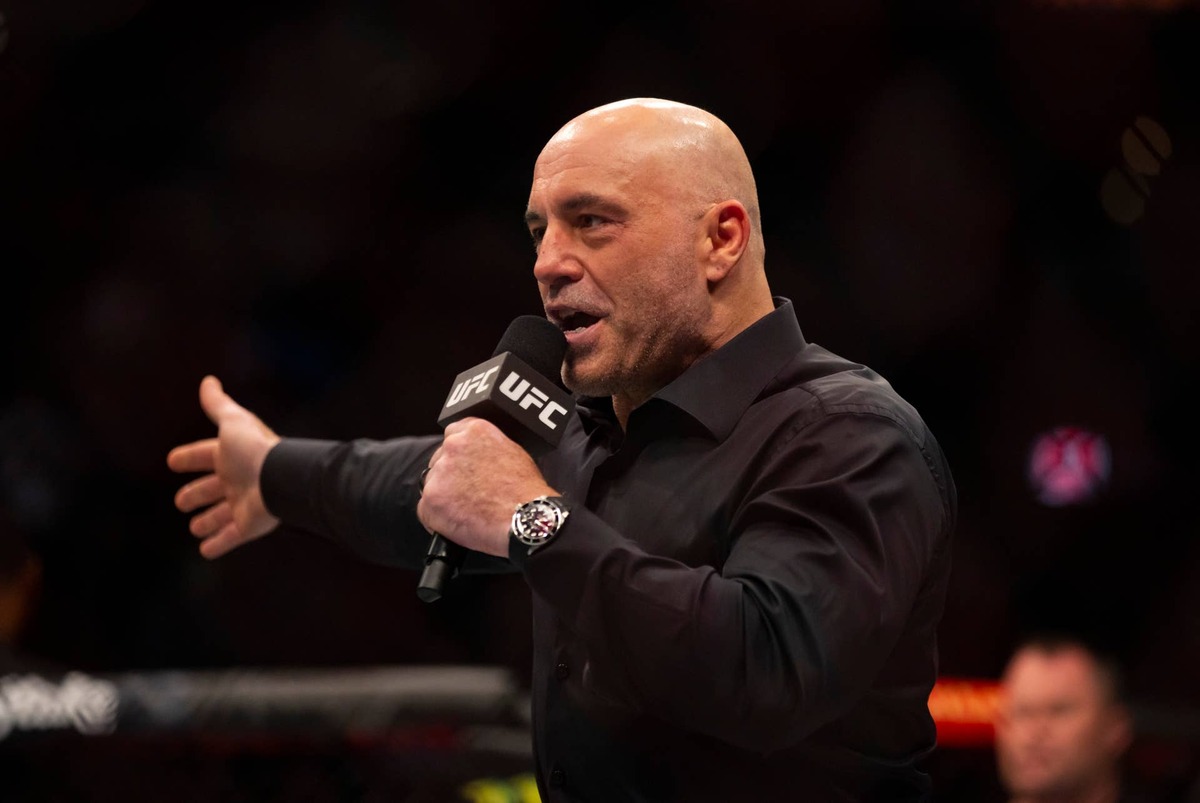  Joe Rogan in the ring. Mandatory Credit: Mark J. Rebilas-Imagn Images 