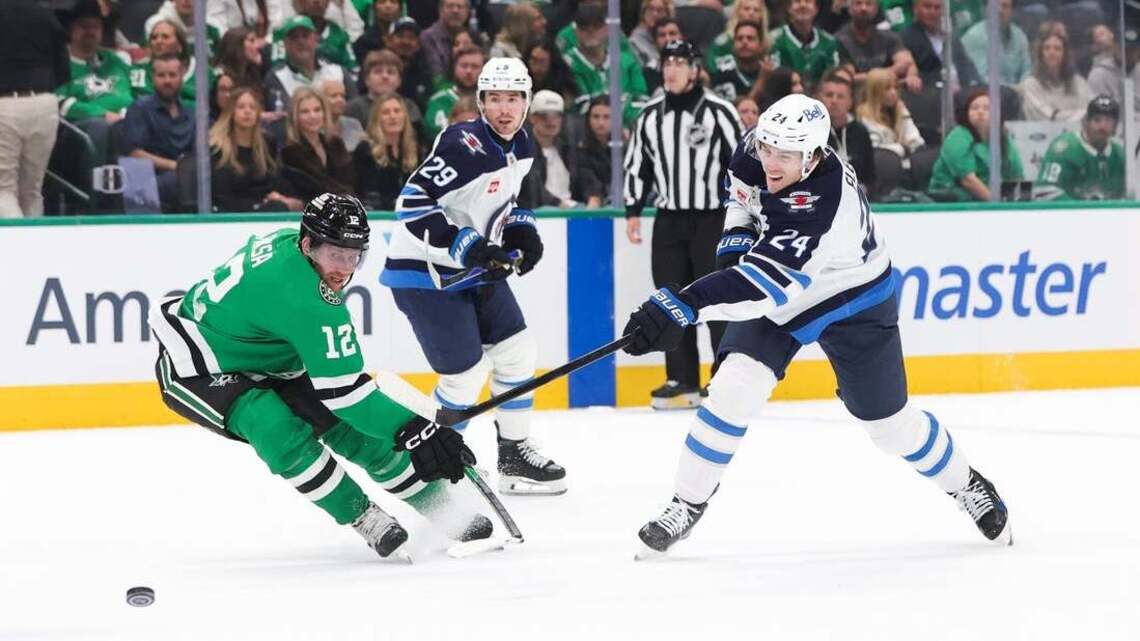 Roope Hintz forces OT, then tallies winner as Stars overtake Jets 