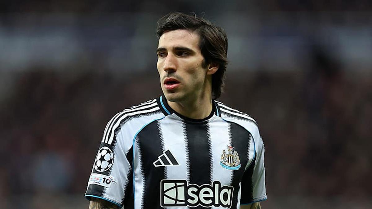  Sandro Tonali was linked with Arsenal during the winter window. | Molly Darlington/Copa/Getty Images 