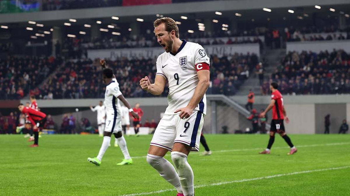  Harry Kane will lead England to the World Cup. | Michael Regan/The FA/Getty Images 