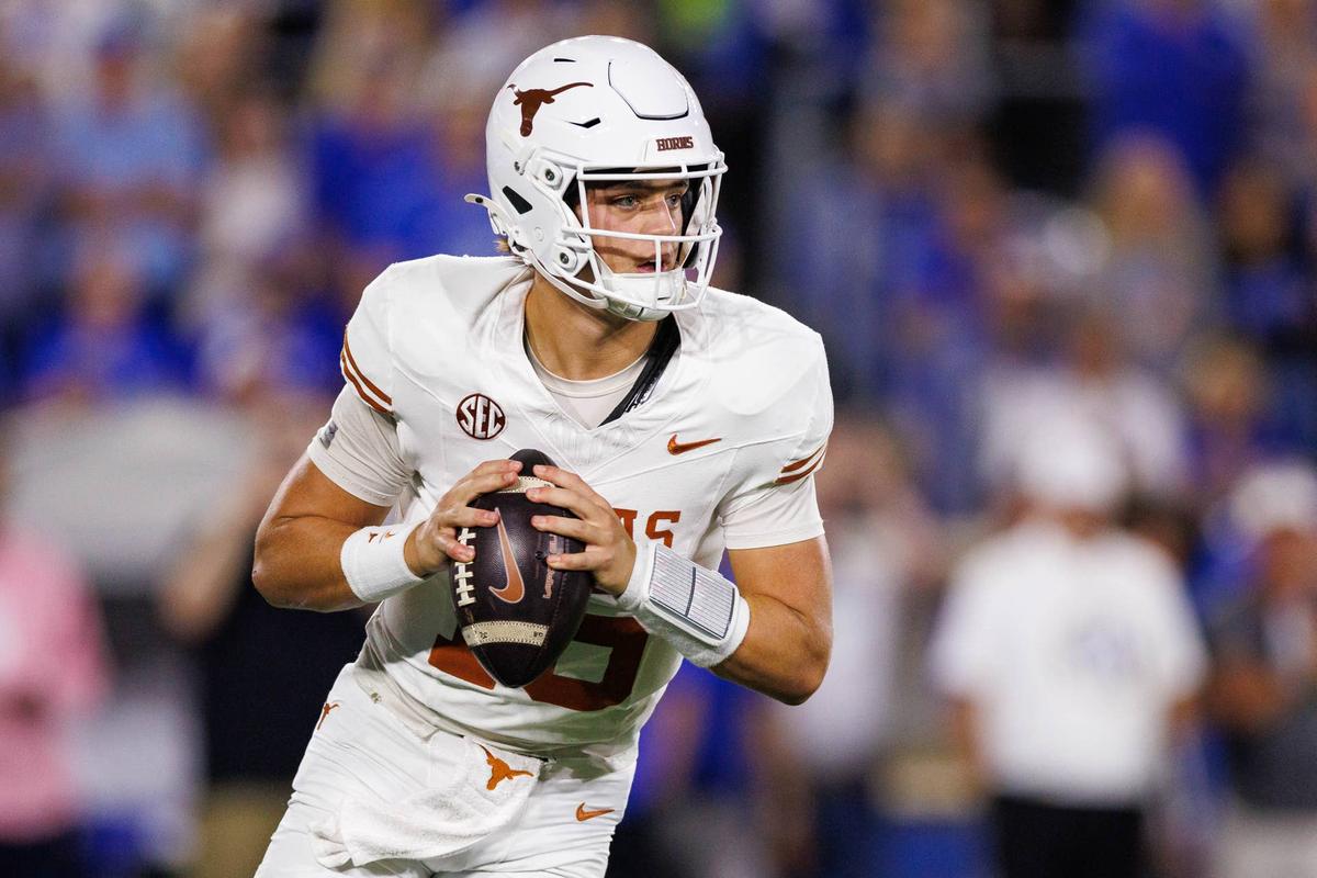  Texas QB Arch Manning is the early favorite to be next year's No. 1 overall pick. (Jordan Prather-Imagn Images Jordan Prather-Imagn Images