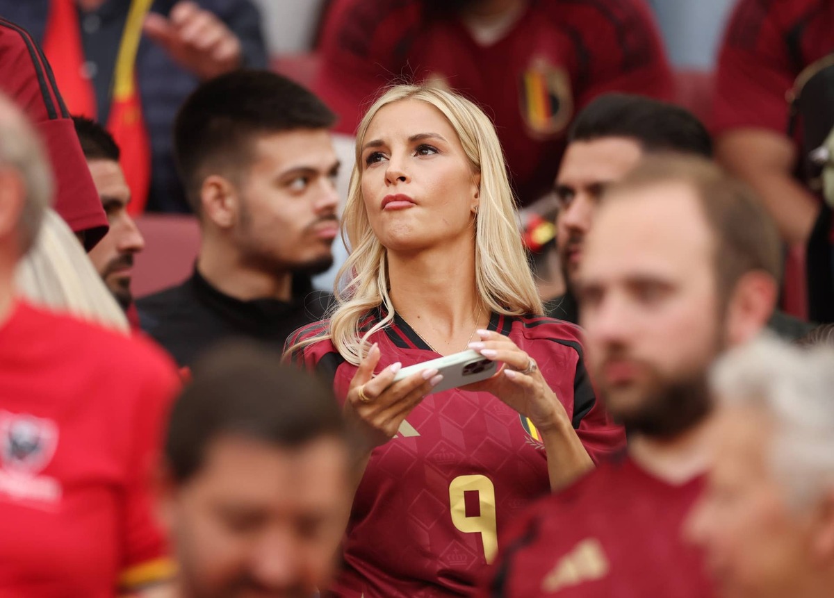  Laura Hilven, partner of Leandro Trossard is seen during the UEFA EURO 2024 group stage match between Belgium and Romania at Cologne Stadium on June 22, 2024. (Photo by Ian MacNicol/Getty Images)
