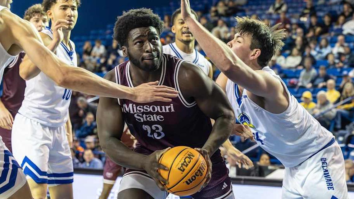 Gators Football Hosting Former D1 Basketball Player as Transfer Target, Per ESPN Report