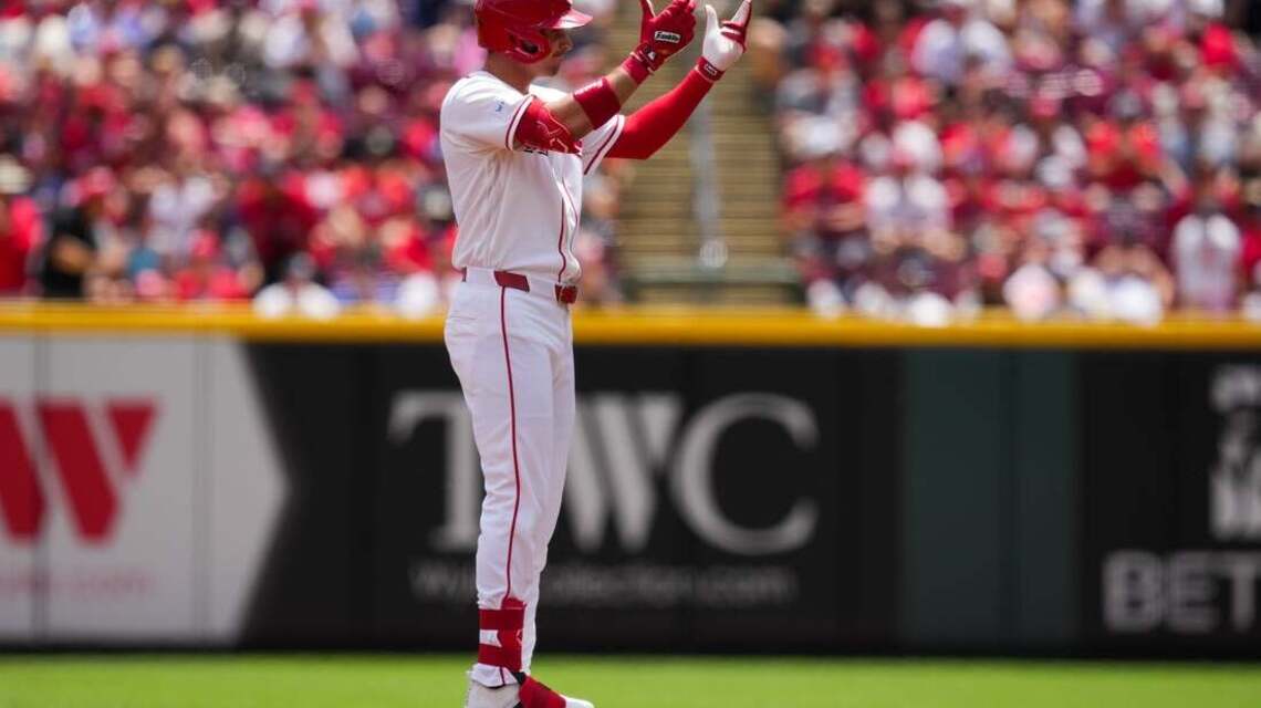 Suarez, Bleday help Reds snap Braves’ winning streak