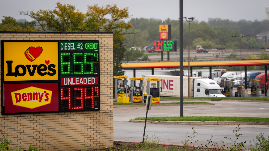 Trump announces $8B in fuel relief for farmers as diesel prices soar