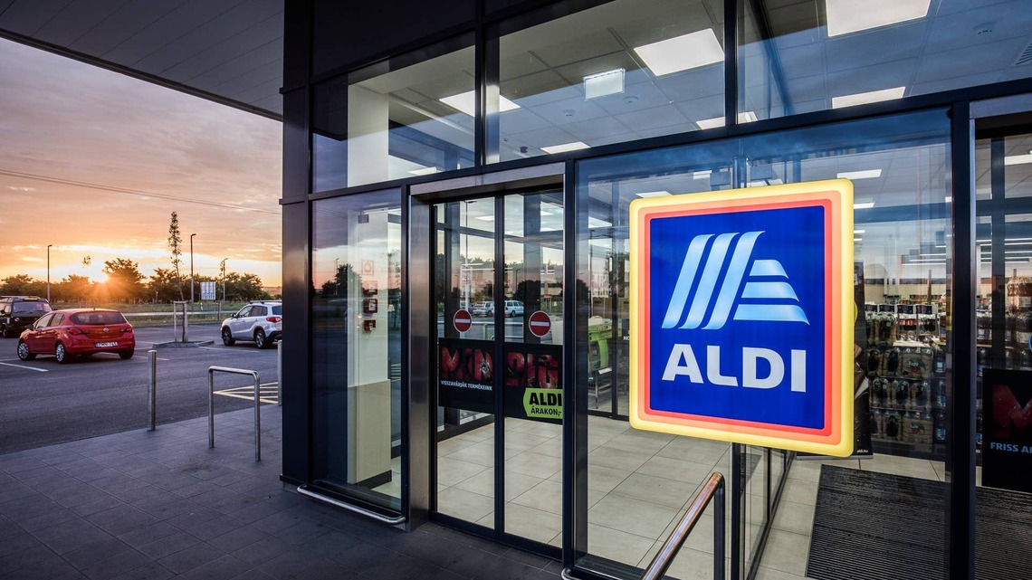 Aldi's Compact New Pocket Umbrella Is Perfect for Dog Walks That Turn Rainy Last Minute 