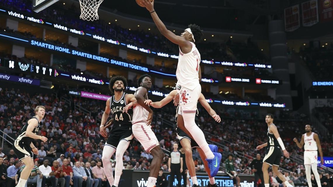 Rockets produce just enough to hold off short-handed Bucks 