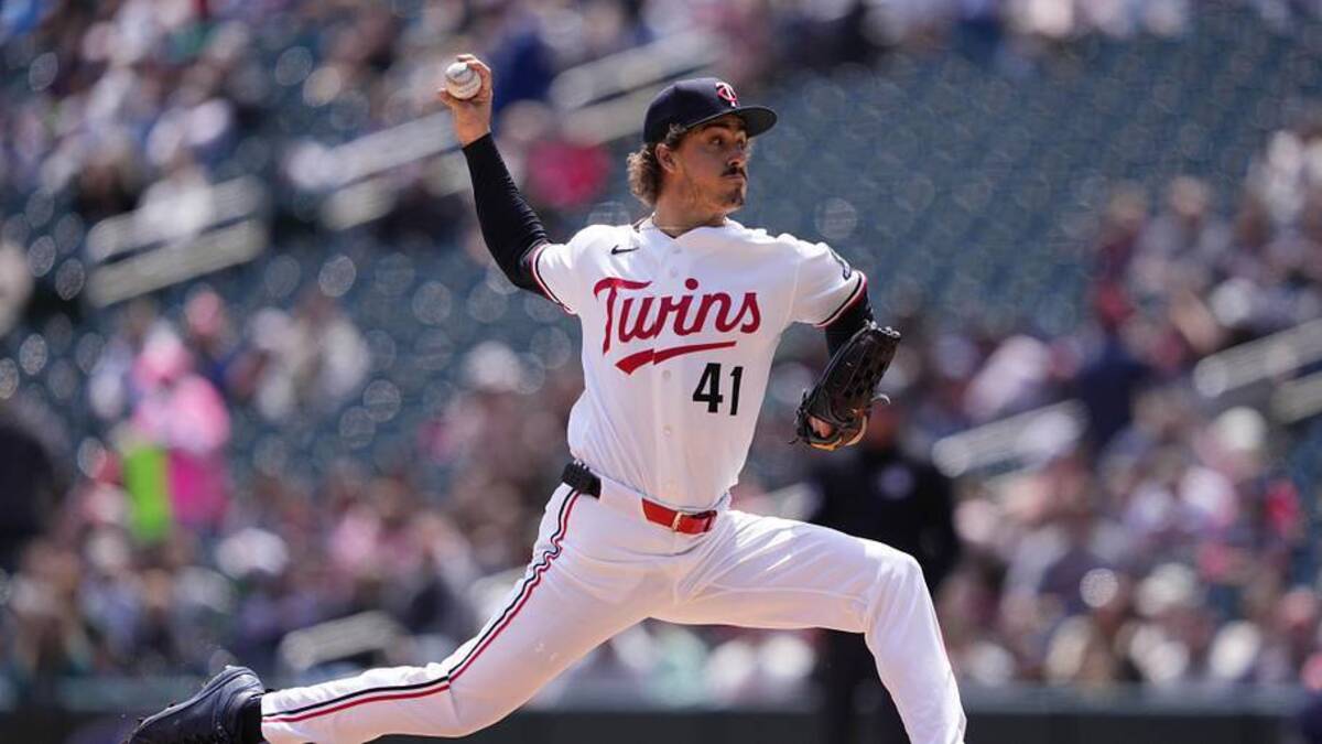  Minnesota Twins pitcher Joe Ryan (41) pitches during the first inning against the Houston Astros at Target Field. | Jordan Johnson-Imagn Images 