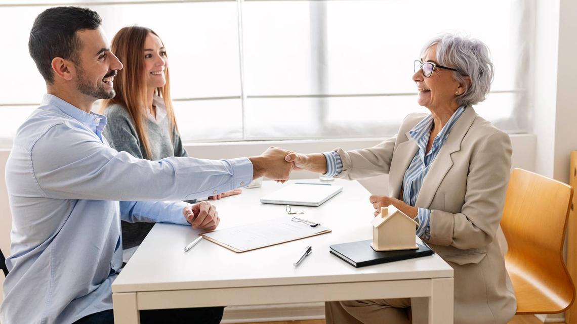 Berkshire Hathaway urges homebuyers to use down payment assistance programs 