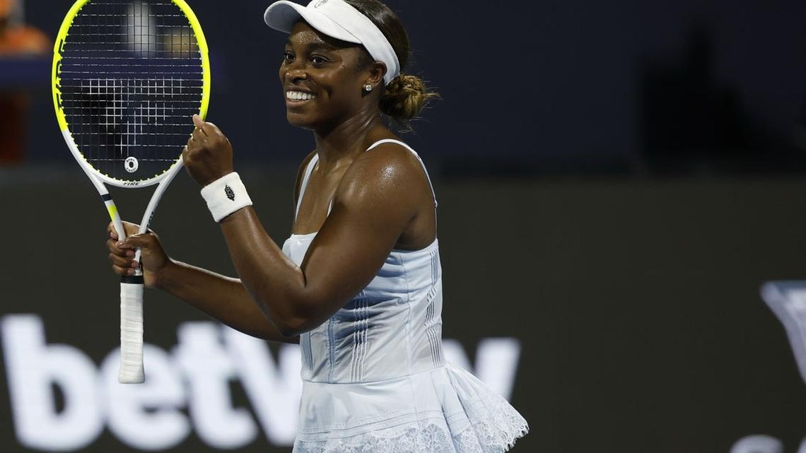 Sloane Stephens pulls out three-set win to begin stay in Austria