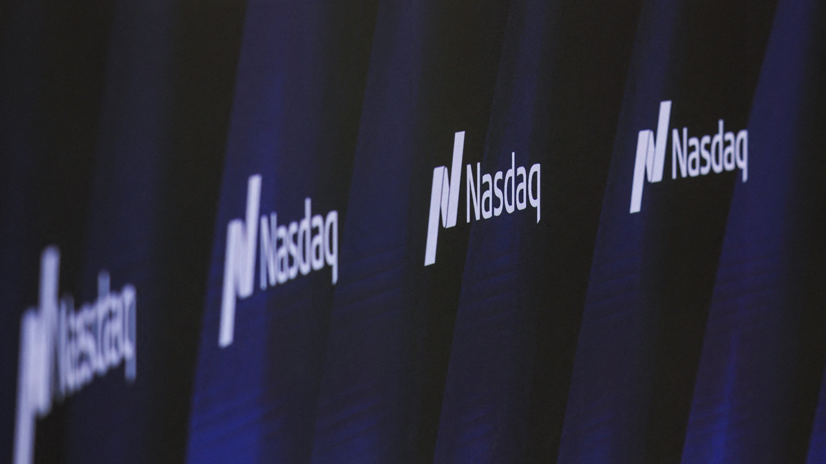 The Nasdaq logo is displayed at the Nasdaq Market, in New York City, New York, U.S., April 22, 2026. REUTERS/Jeenah Moon