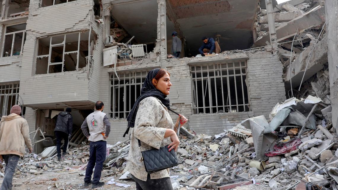 James Stavridis: 3 targets for US boots on the ground in Iran