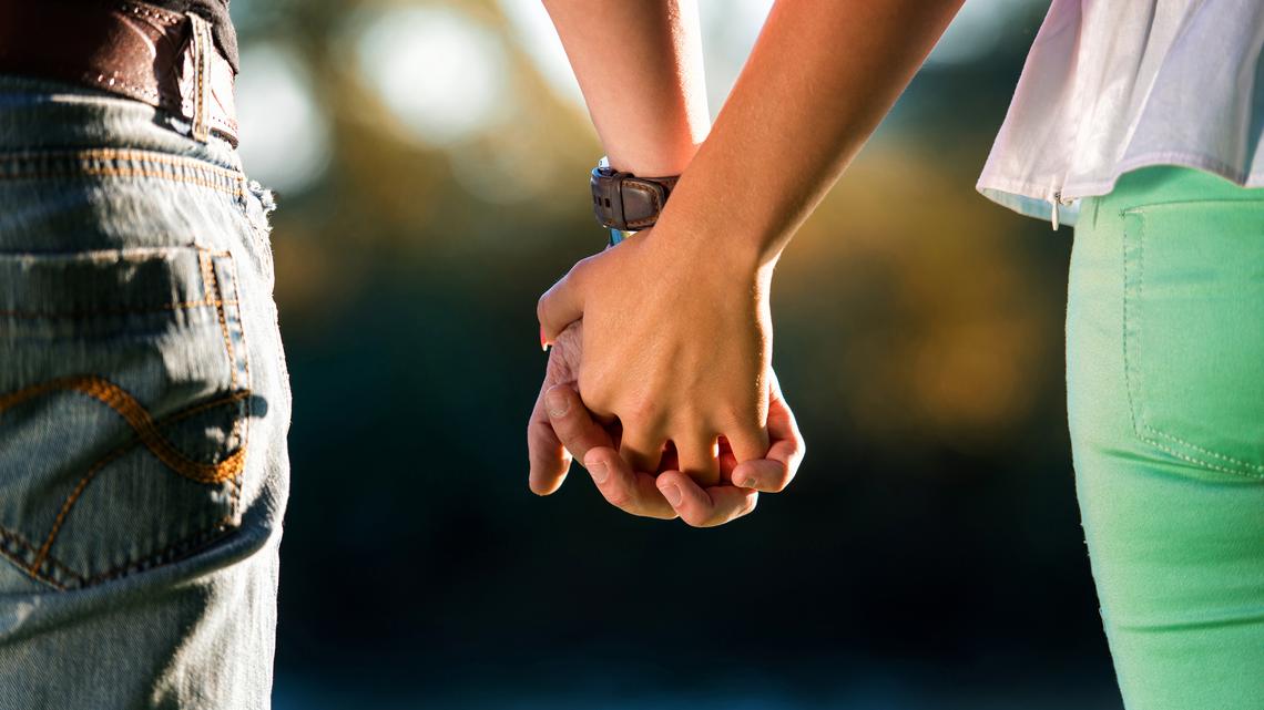 Ask Anna: Situationship detox - learning to date for real 