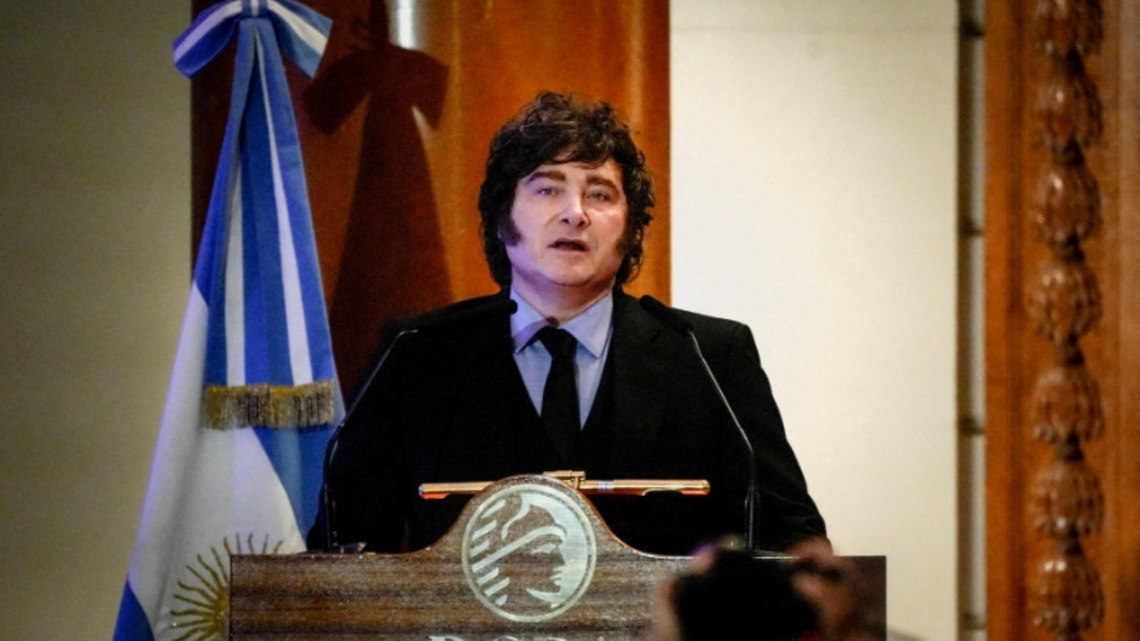 Argentina's Milei plans bill to toughen sanctions against firms operating in Falklands 