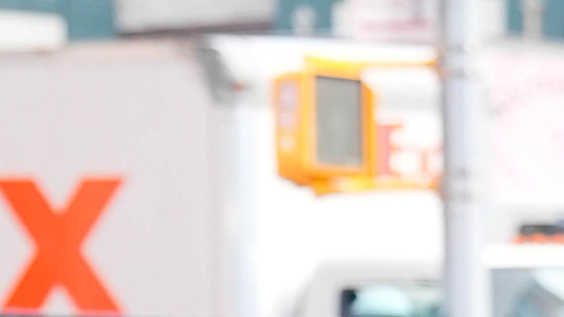 Jennifer Garner's Baggy, Relaxed Jeans Can Highlight Your Shape 