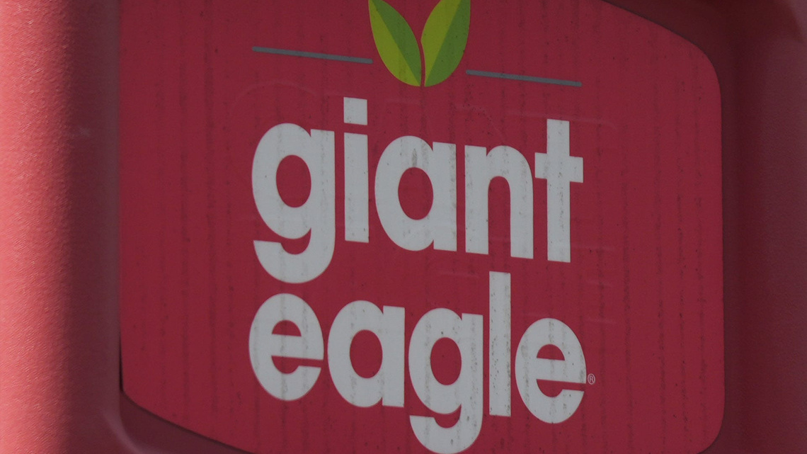 Giant Eagle cuts prices on 300 grocery items. Here's what's cheaper 