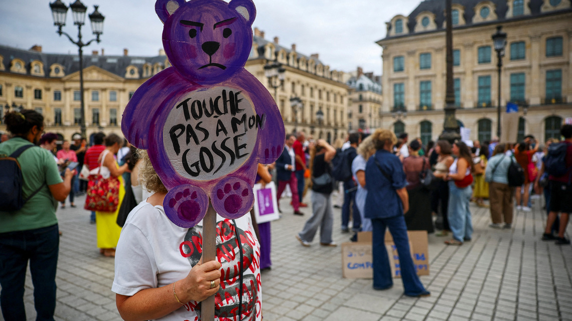 Paris ex-mayor says 'collective failure' led to wave of child abuse 