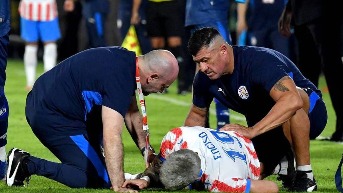  Julo Enciso appeared to be in intense pain early on against Nicaragua. | Christian Alvarenga/Getty Images 