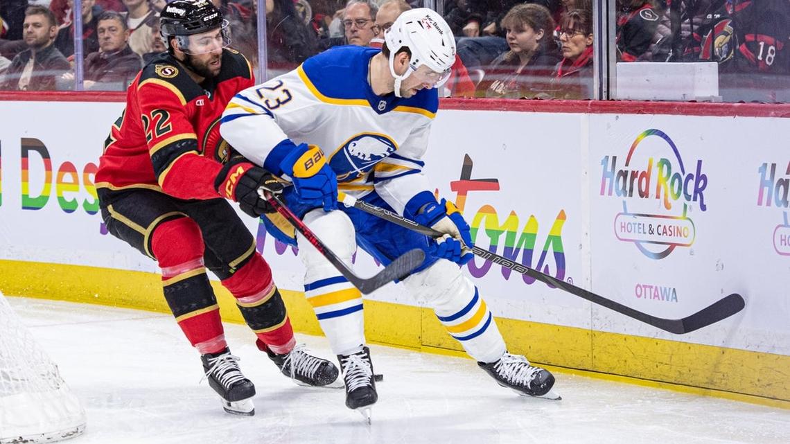 Senators break third-period tie, deny Sabres playoff-clinching win