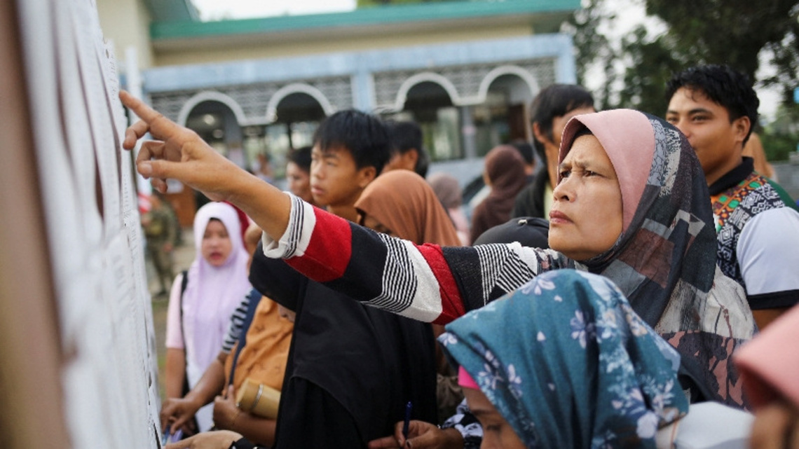 Voting starts in Philippines' south after three killed in election violence 